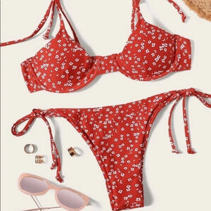 NWOT Shein Red Two Piece Floral Print High Cut Bikini Swimsuit Set Underwire S/M